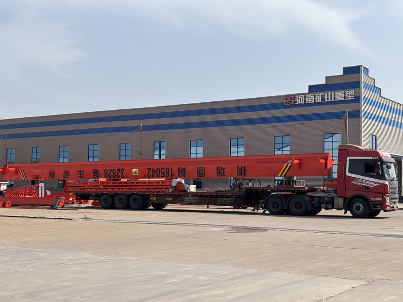 上包下花龍門 MHxh10t-26m  制作完成  裝車發(fā)出